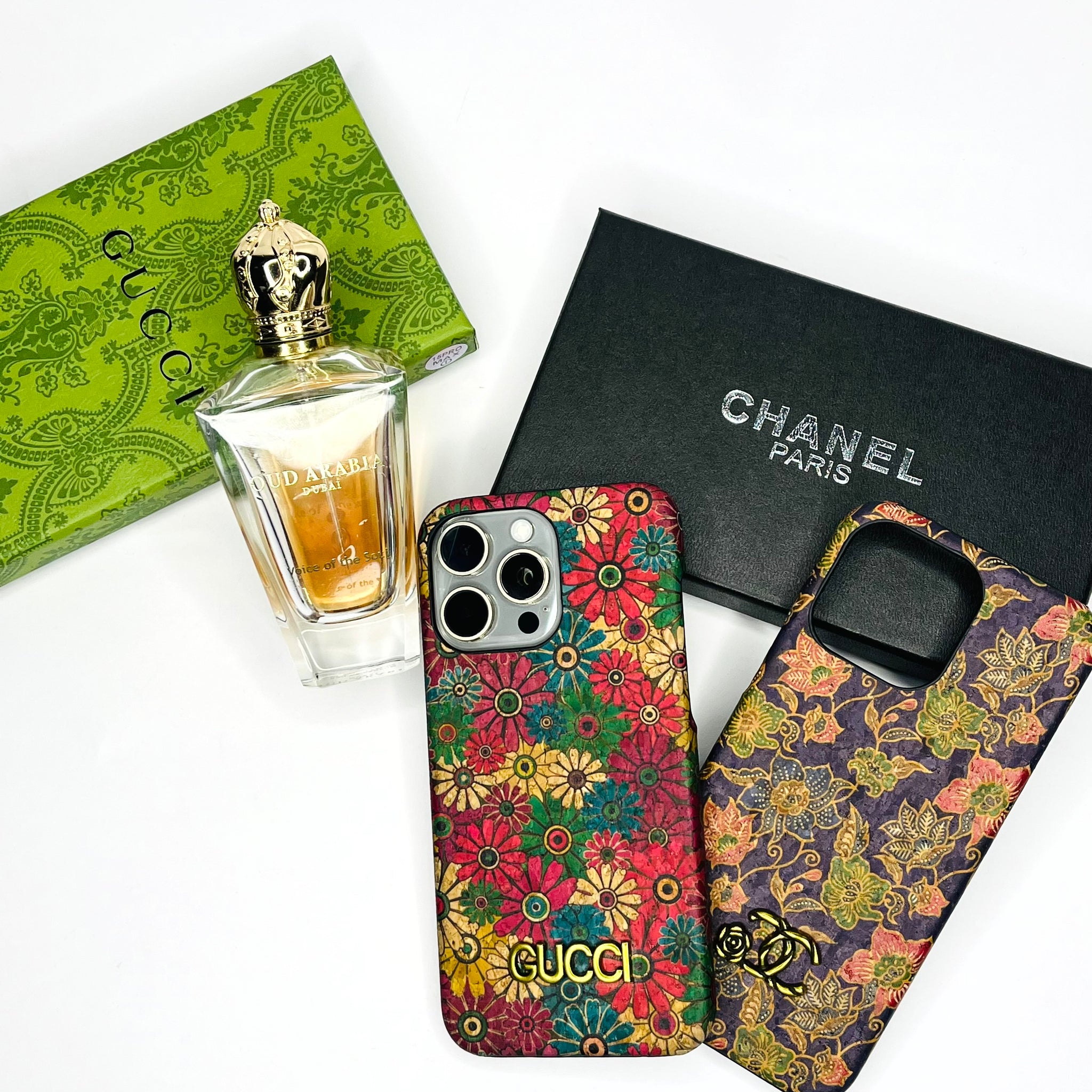 GUCCI - CHANEL Floral Hard Shell Case (iPhone 14 Series)