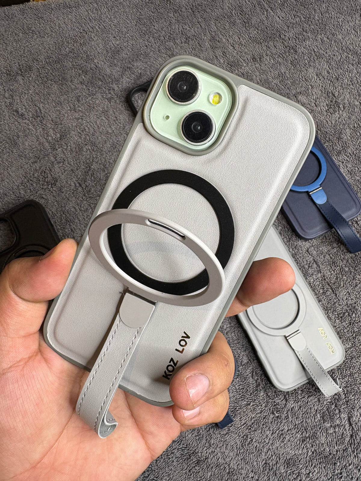 iPhone MagGrip Leather Case with Metal Ring.